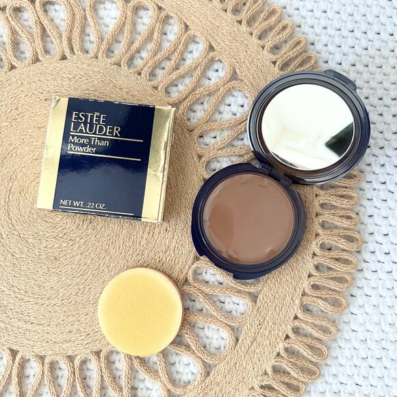 Estee Lauder NOS More Than Powder Blue Gold Compact Honey Toast 10 Discontinued - Picture 3 of 5